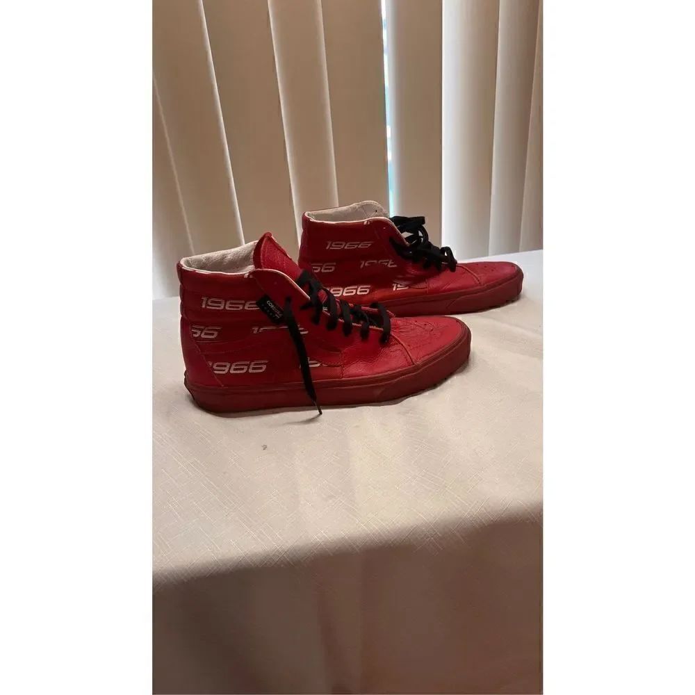 Vans Men's Hi-Top Cordura 1966 Round Toe Lace Up Skate Shoe Sneakers Red Sz 8.5